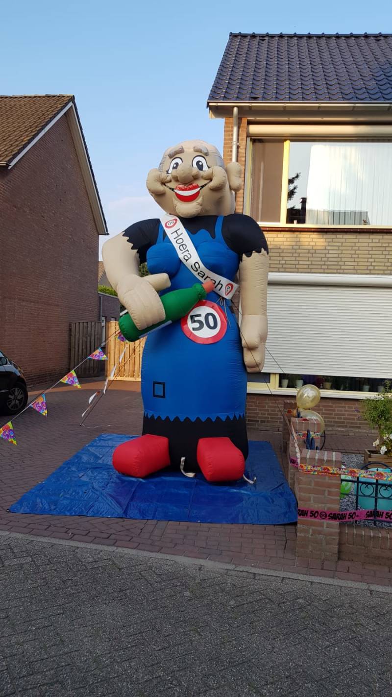 Sarah pop huren in Castricum